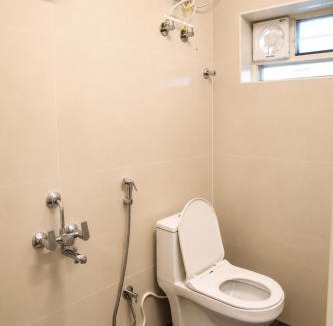 Parthasarathy Puram Apartment | T Nagar -S2- 2BHK Aparthotel Shopping central II FLOOR