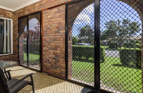 Bellara House | Take a dip at Eucalypt