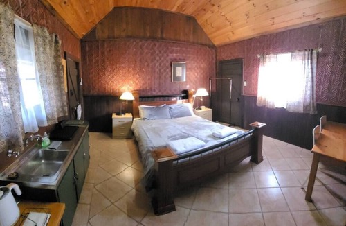 Katrine Other | "Talbot" Rustic style accommodation with Mod Cons