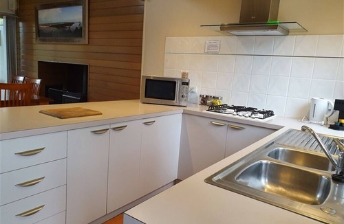 Forge Creek Apartment | Tarra - 1 Nt(waterfront)