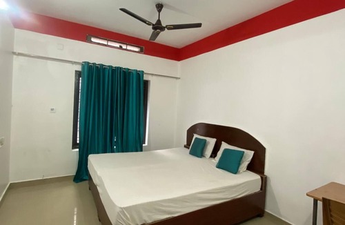 Thampanoor Hotel | TECH CITY