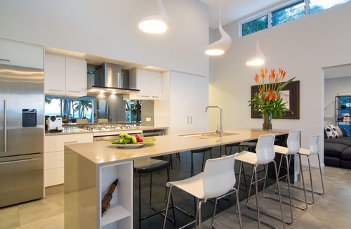 Oak Beach House | Tenterfield on Oak Beach - Modern & Luxurious