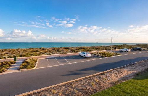 Jindalee House | The Absolute Beach House -Luxury Oceanfront Escape
