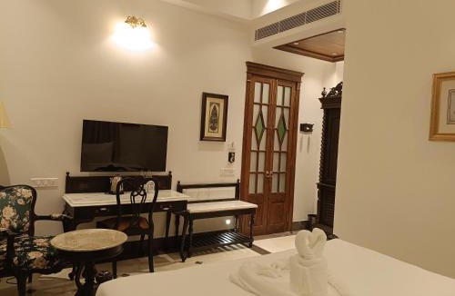 Santiniketan Hotel | The Anthill