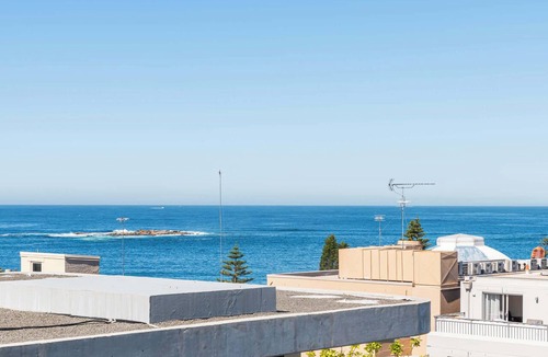 Coogee Apartment | The Arden 7 Coogee New Beachside Ocean View Apt