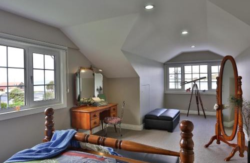 Stanley Bed & Breakfast | The Ark Stanley Luxury Bed and Breakfast