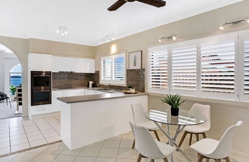 Nelson Bay House | The Bay- Stunning water views