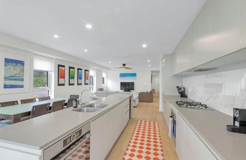 Huskisson Apartment | The Beach Apartment