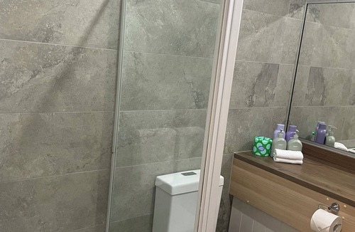 Traralgon Hotel | The Black Bull Motel