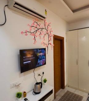 Noida Apartment | The Blue Heaven