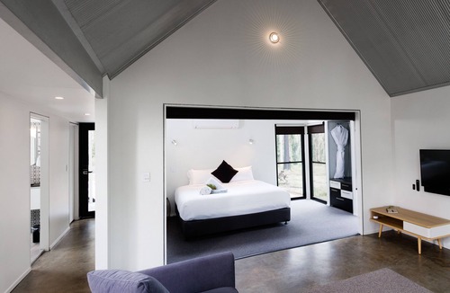 Broulee Hotel | The Bower at Broulee