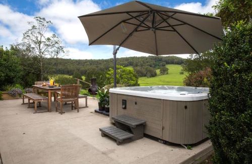 Far Meadow House | The Byres
