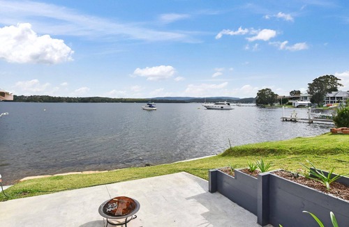 Coal Point House | The Captains Cottage