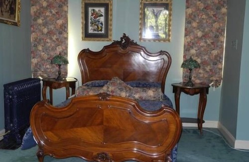 Robertson Bed & Breakfast | The Castle Bed and Breakfast at Robertson