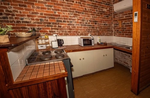 Gulgong Hotel | The Centennial Hotel Gulgong