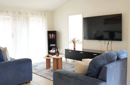 Wamberal Hotel | The Clan Terrigal
