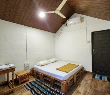 Gokarna Hotel | The Coco Leaf Cafe