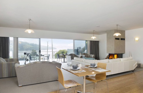 Kettering Bed & Breakfast | The Cove Kettering