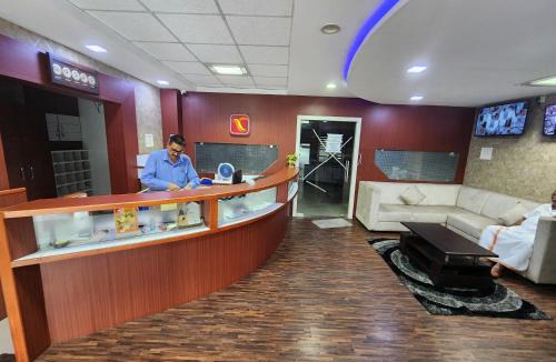 Kalamassery Hotel | The Crescent Suites