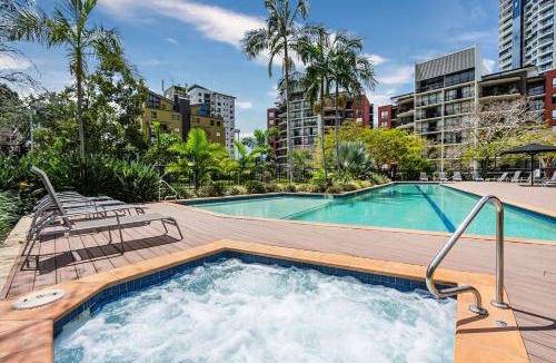 Kangaroo Point Apartment | The Docks On Goodwin