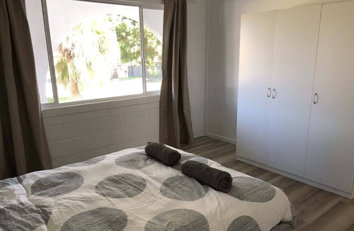 Iluka House | The El Paso Iluka. Sleeps 10