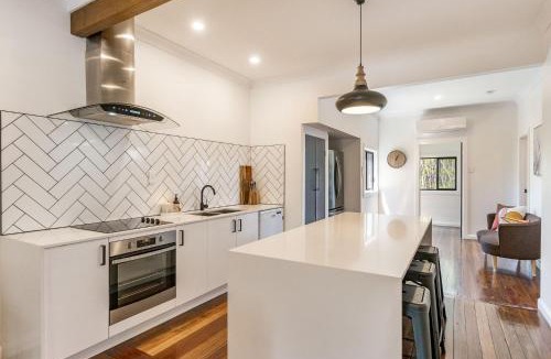 Yamba House | THE Elks - Pet Friendly Home in Town - Holiday Yamba