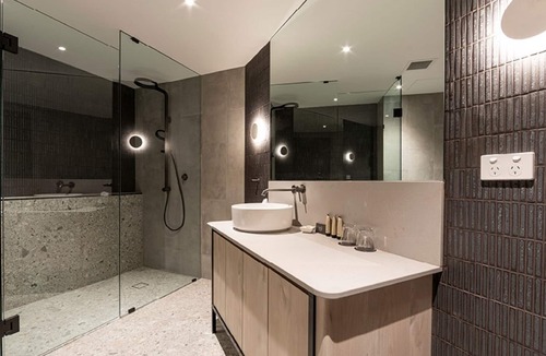 New Lambton Hotel | The Executive Inn