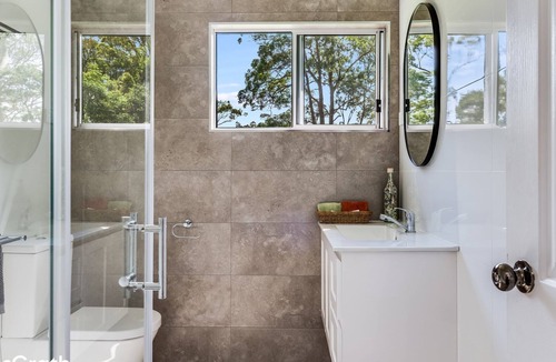 Mylestom Cabin | The Fig: A Peaceful Getaway Retreat Surrounded by Nature
