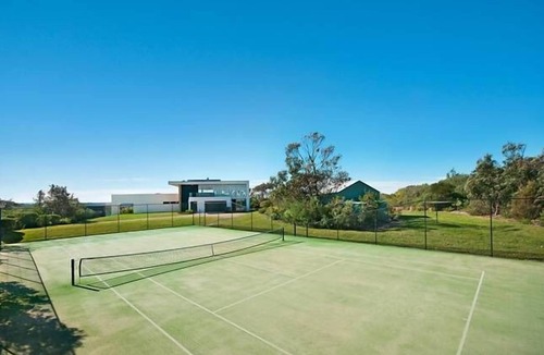 Macmasters Beach House | The Glasshouse- exclusive private retreat