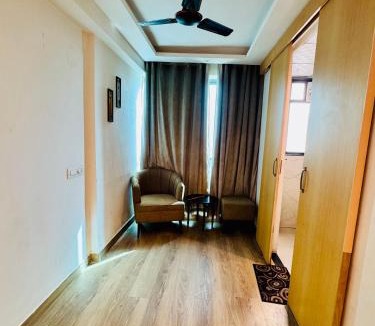 Shyam Nagar Apartment | The Grand Anukampa Moderns Suite