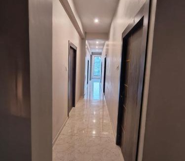 Varanasi Hotel | The Holiday Inn