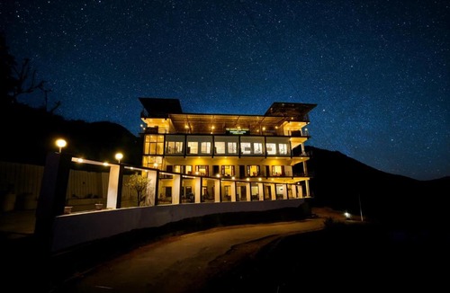 Mussoorie Hotel | The kempty Fall Resort, Mussoorie - Lavish & Luxury Stay