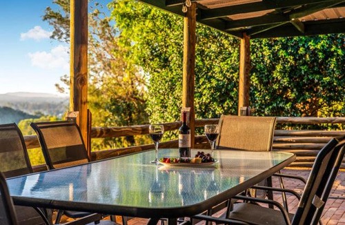 Lowood House | The Lazy Toad Hideaway