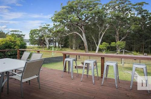 Gwandalan House | The Little Blue Lakehouse