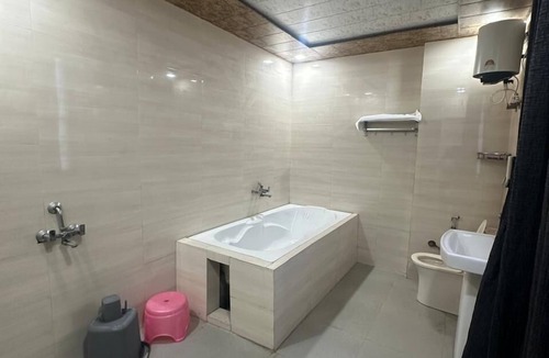 Sonepat Hotel | The Luxe Haven