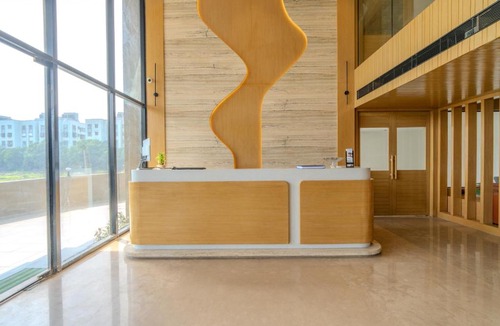 Udhna Hotel | The Magnetica