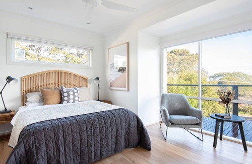 McCrae House | The Navigator with heated pool and spa