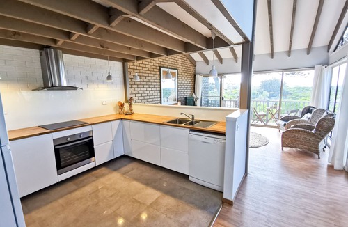 Bermagui House | The Outlook - Quiet and Tranquil with Lovely Views