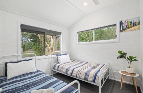 Mylestom Apartment | The Palm Cabin 2