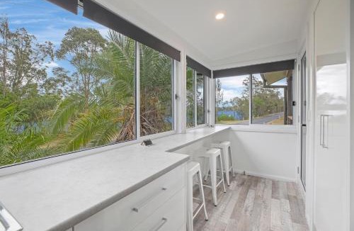 Mylestom Apartment | The Palm Cabin 2