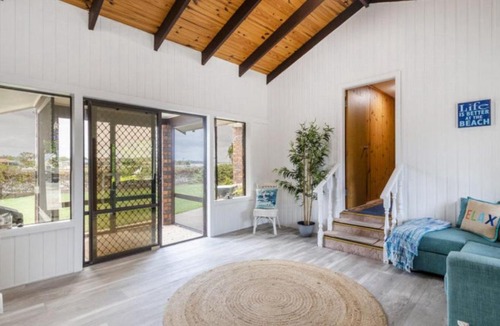 Yamba House | The Peninsula