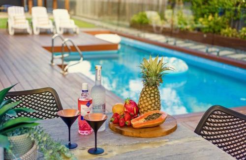 Arakoon House | The Perrins Lane Compound - Reset, Relax, Enjoy