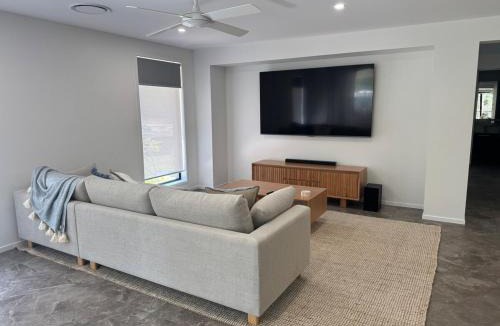 Mudgeeraba House | The Ponds at Mudgeeraba
