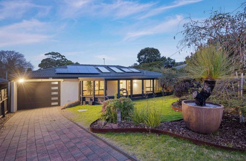 Rosebud House | The Pool House - Heated Indoor Pool & BBQ Area