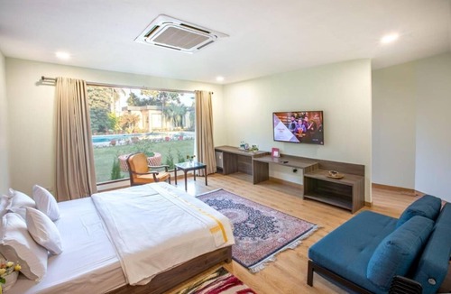 Mathura Hotel | The Radha Ashok