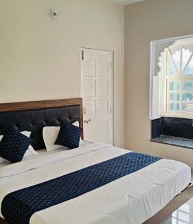 Udaipur Hotel | The Rajshahi Vilas