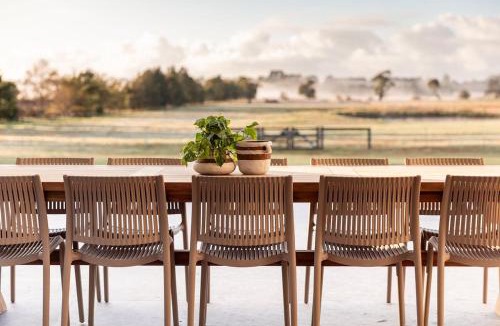 Burradoo House | The Riverside House Country Estate