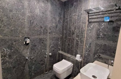 Gandhinagar Hotel | THE ROYAL ERA HOTEL Gandhinagar