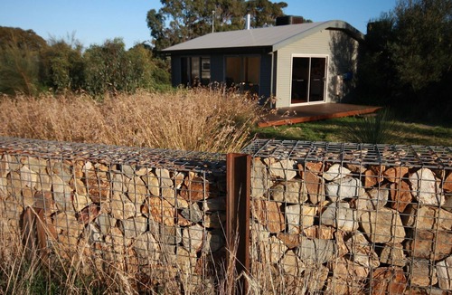 Carrickalinga House | The Running Postman - Eco-friendly, linen provided