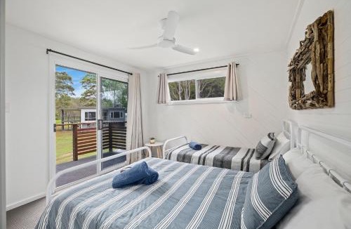 Mylestom Apartment | The Stag Cabin 4